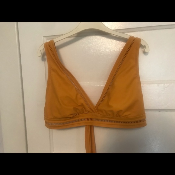 🔥 Bikini Top 🔥 - Picture 1 of 3